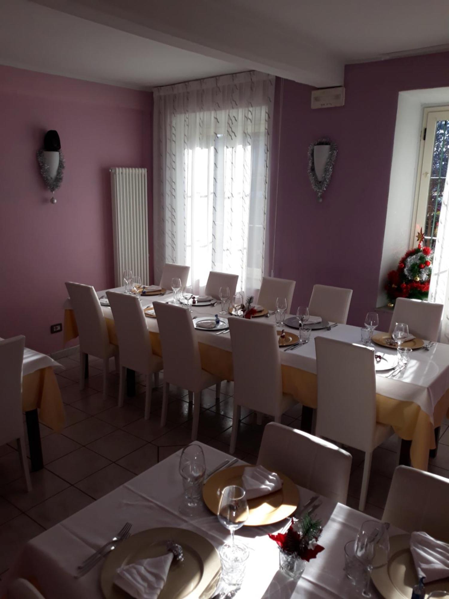Locanda Della Luna Rossa Calosso Eksteriør billede